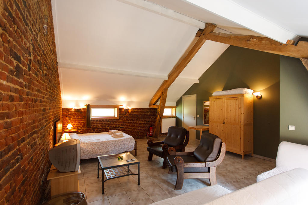 B&B 'T Maanhof Gingelom Rum bild