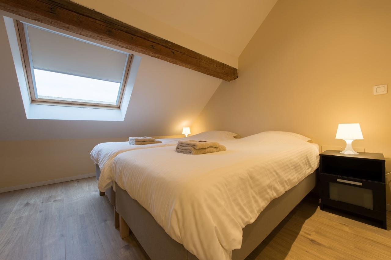 B&B 'T Maanhof Gingelom Exteriör bild