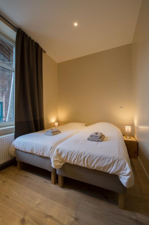 B&B 'T Maanhof Gingelom Exteriör bild